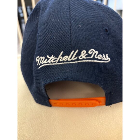 Mitchell & Ness Chicago Bears Adjustable Fit Snapback Hat Navy/Orange - Picture 4 of 16